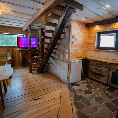 Puhketalu בית נופש